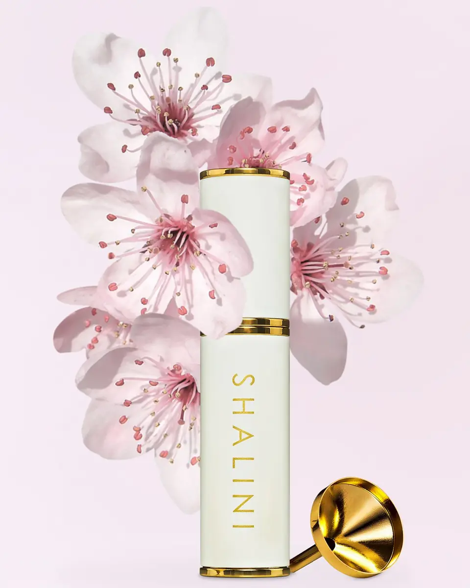 Shalini Parfum Fleur Japonais Pure Parfum Travel Spray, 0.4 oz. | Thumbnail 2