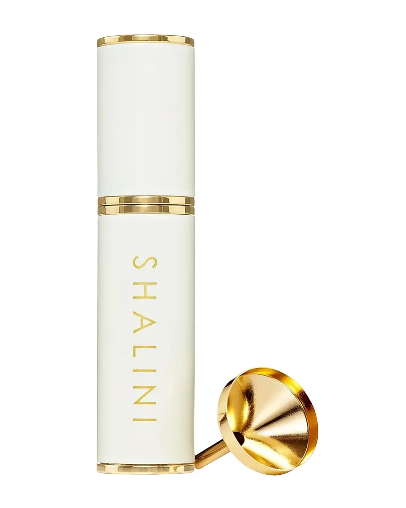 Shalini Parfum Fleur Japonais Pure Parfum Travel Spray, 0.4 oz. | Image 1 Shalini Parfum Fleur Japonais Pure Parfum Travel Spray, 0.4 oz. | Image 1