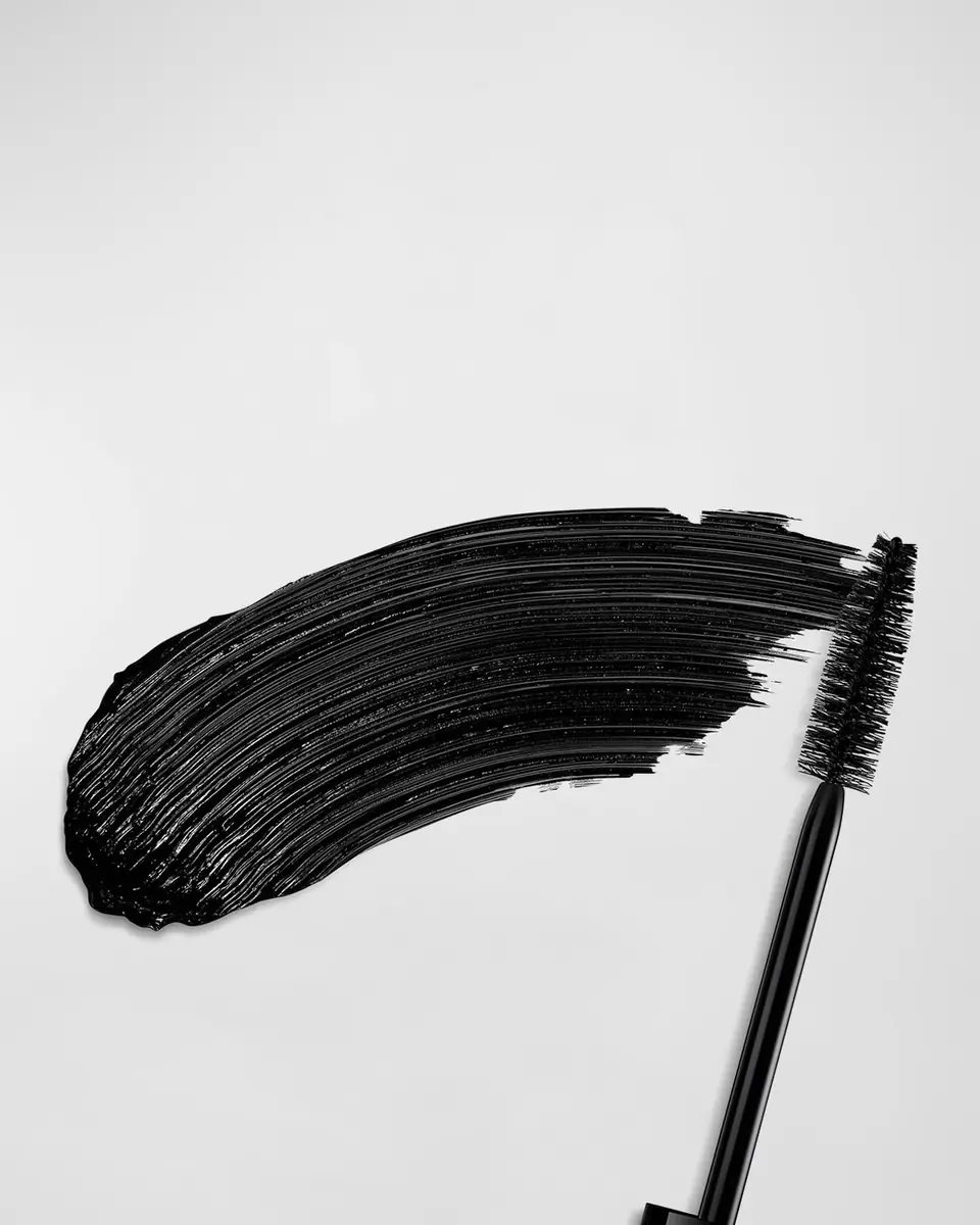 Dior Diorshow 24-Hour Buildable Volume Mascara | Thumbnail 2 Dior Diorshow 24-Hour Buildable Volume Mascara | Thumbnail 2