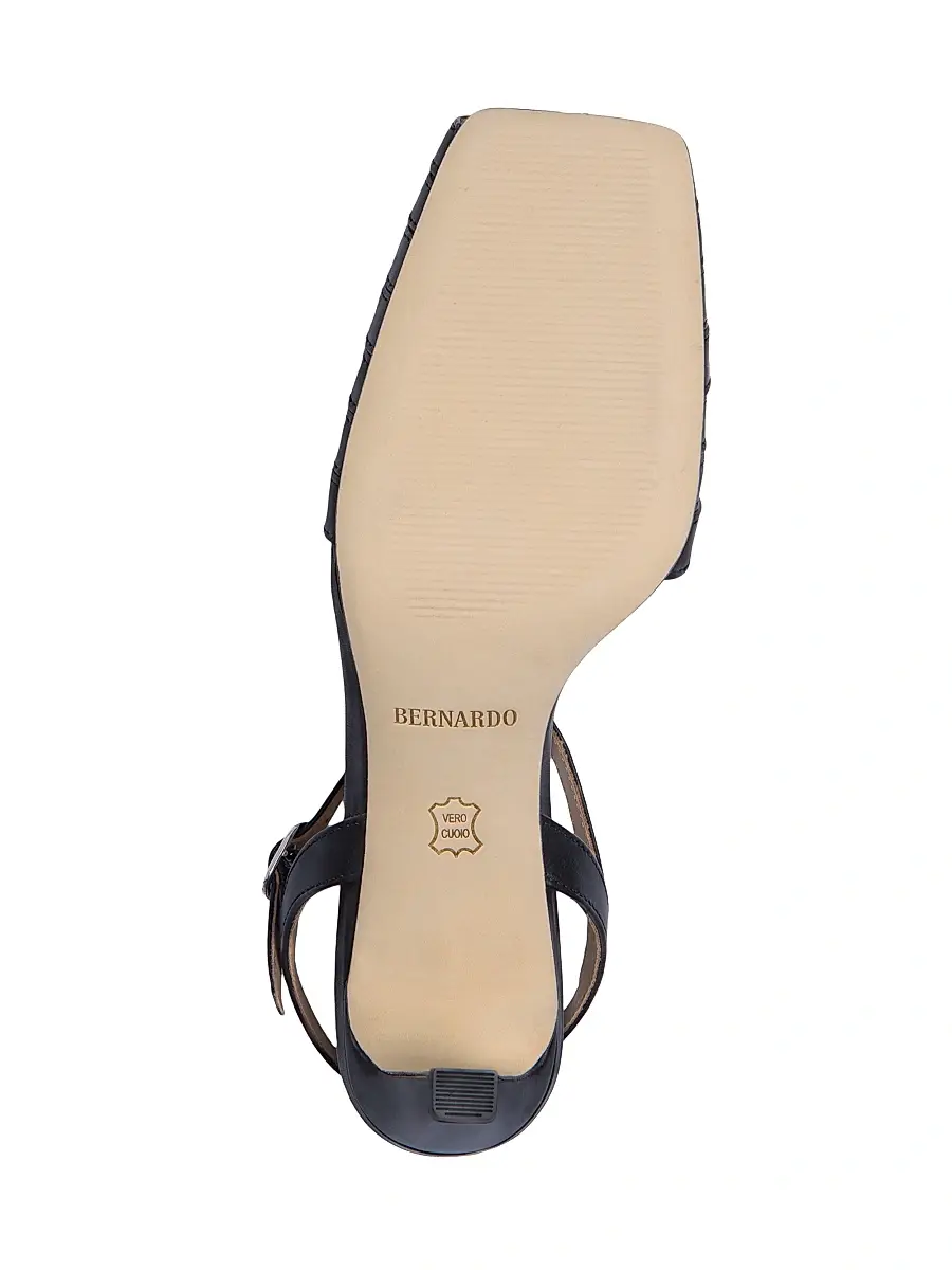 Bernardo Women's Peoria Pumps | Thumbnail 4