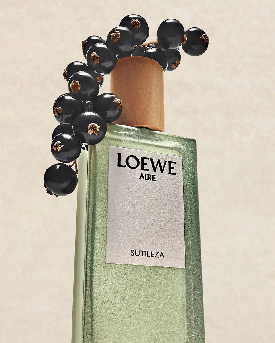 Loewe Aire Sutileza Eau de Toilette | Thumbnail 4