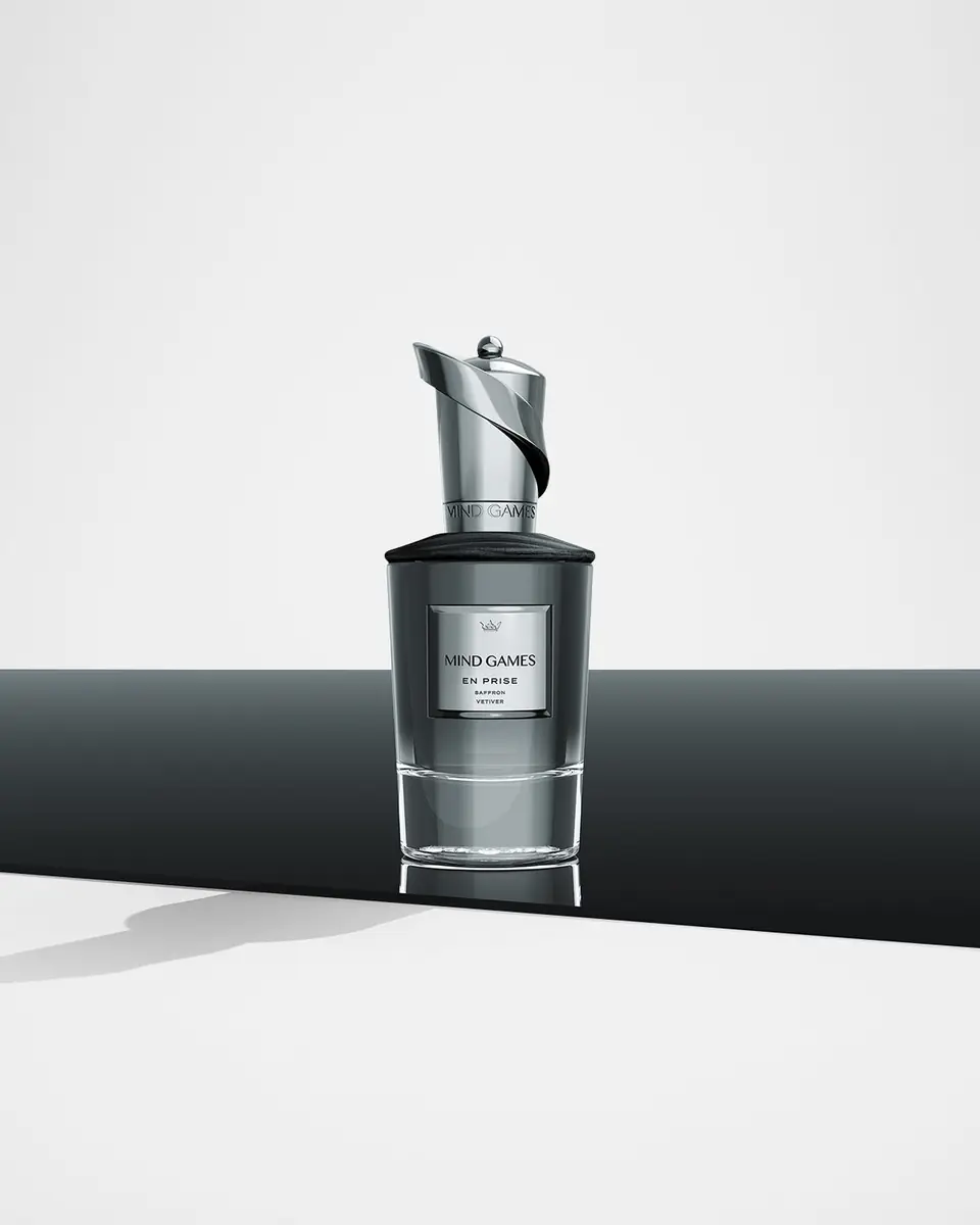 Mind Games En Prise Extrait de Parfum, 3.4 oz. | Thumbnail 4 Mind Games En Prise Extrait de Parfum, 3.4 oz. | Thumbnail 4