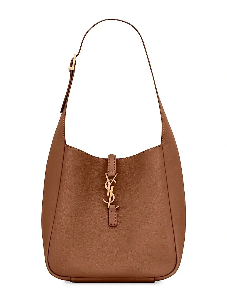 Women's Le 5 À 7 Supple Small Shoulder Bag in Grained Leather - Fox Women's Le 5 À 7 Supple Small Shoulder Bag in Grained Leather - Fox