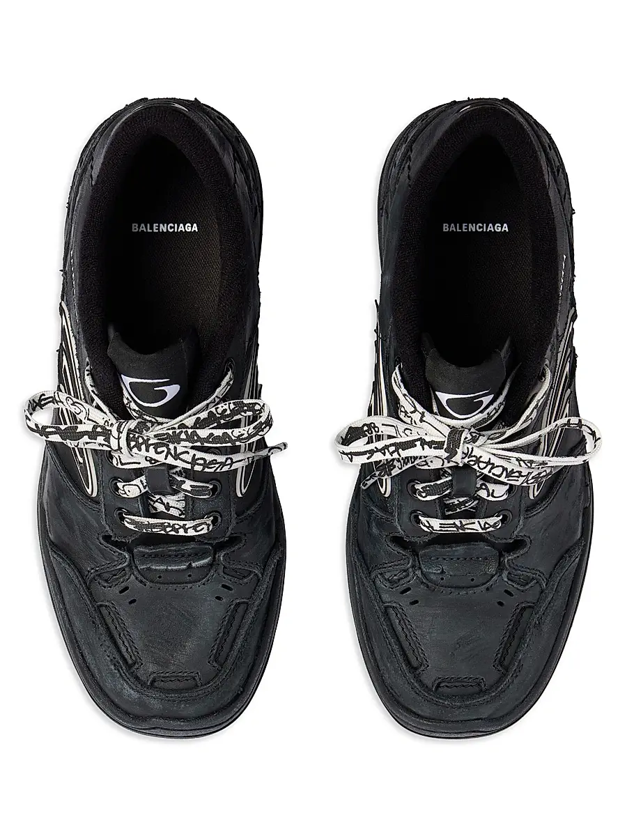 Balenciaga Men's Hamptons Worn-Out Sneakers | Thumbnail 5 Balenciaga Men's Hamptons Worn-Out Sneakers | Thumbnail 5