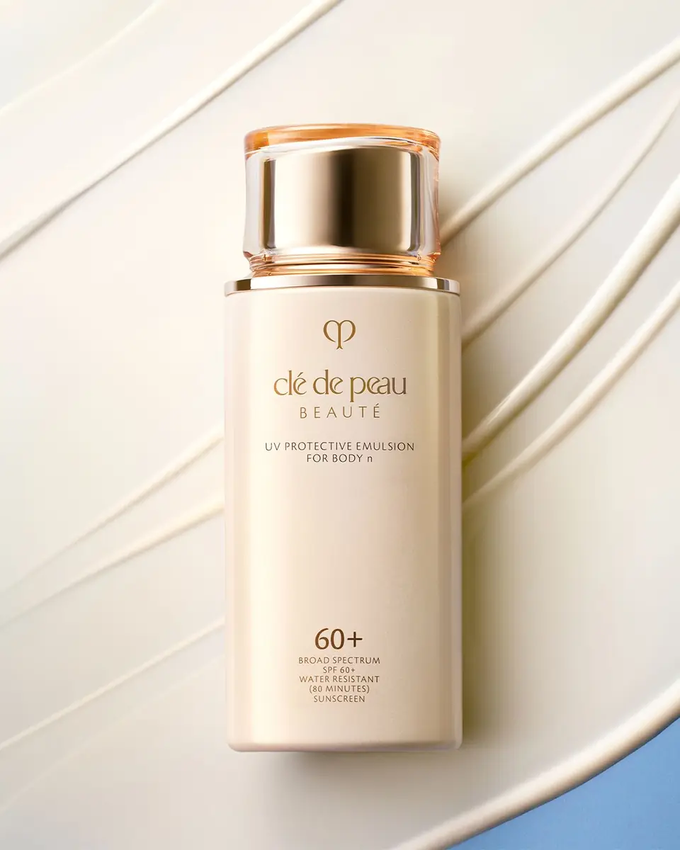 CLÉ DE PEAU BEAUTÉ UV Protective Body Emulsion SPF 60+, 3.4 oz. | Thumbnail 6 CLÉ DE PEAU BEAUTÉ UV Protective Body Emulsion SPF 60+, 3.4 oz. | Thumbnail 6