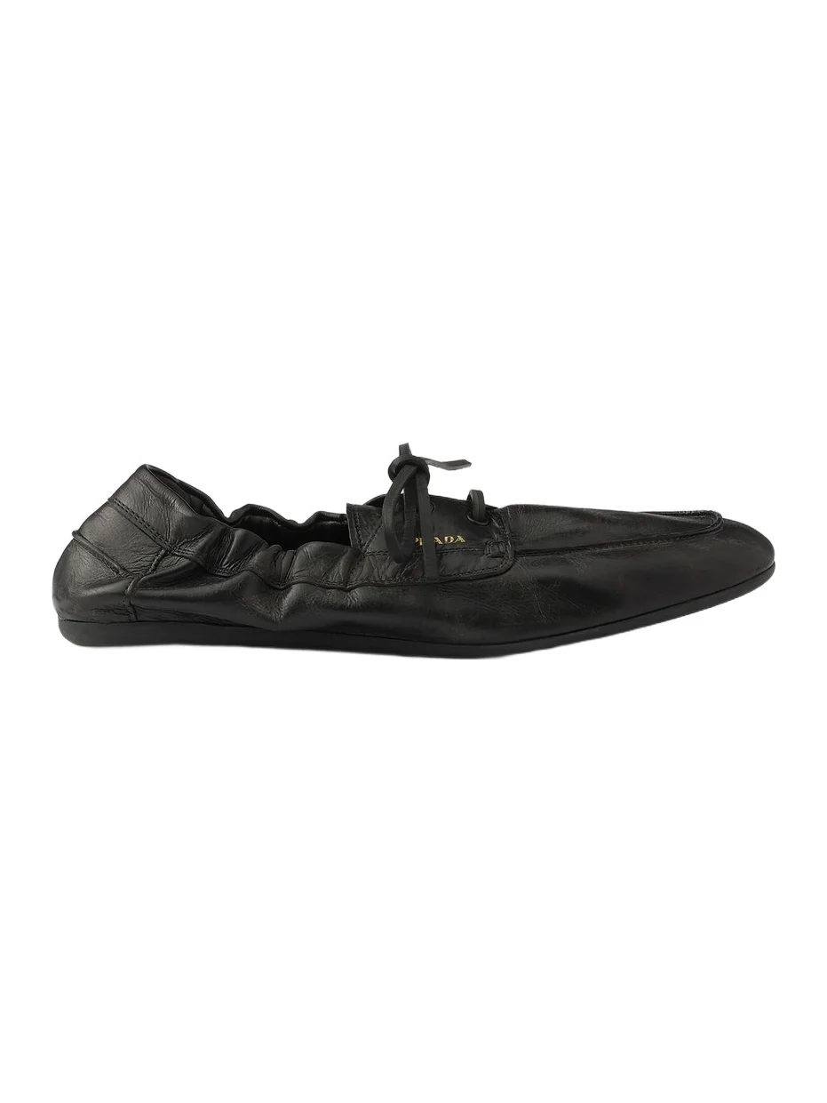 Women's Shuffle Antiqued Leather Boat Loafers