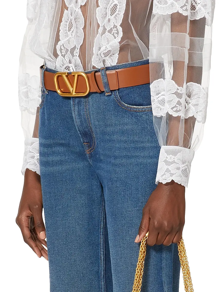 Valentino Women's Reversible VLogo Signature Belt in Calfskin 40MM - Saddle Brown Black | Thumbnail 5 Valentino Women's Reversible VLogo Signature Belt in Calfskin 40MM - Saddle Brown Black | Thumbnail 5