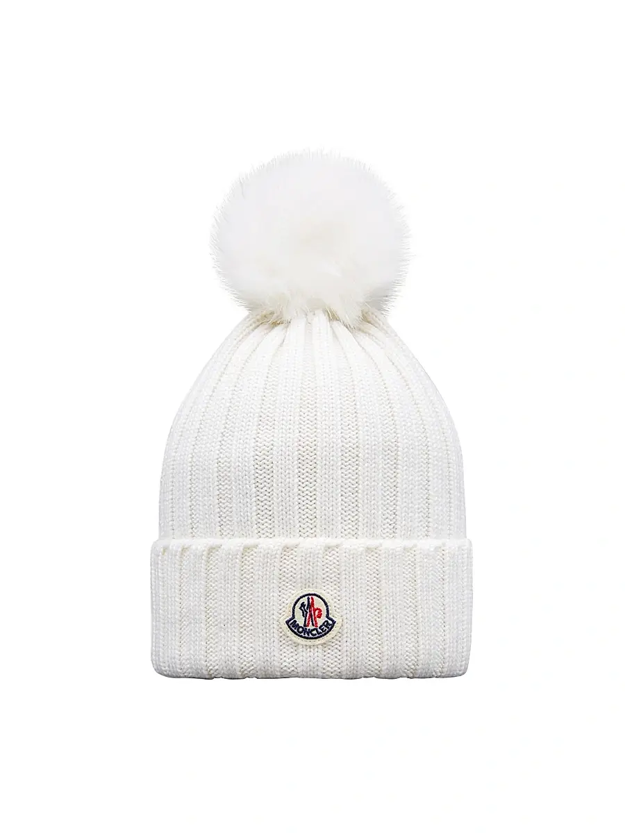 Moncler Women's Beanie in Wool | Image 1 Moncler Women's Beanie in Wool | Image 1