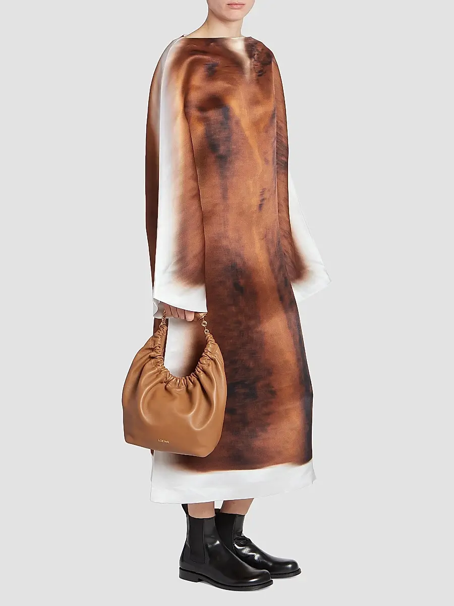 LOEWE Women's Squeeze Leather Bag - Oak | Thumbnail 2 LOEWE Women's Squeeze Leather Bag - Oak | Thumbnail 2