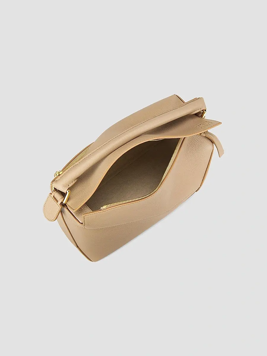 Loewe Women's Puzzle Edge Grained Leather Bag | Thumbnail 4