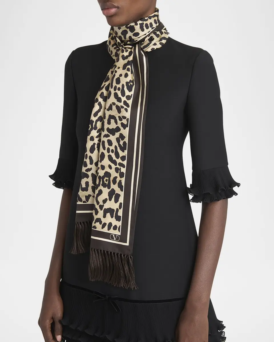 Valentino Garavani Animal Twill Fringe Scarf | Thumbnail 3