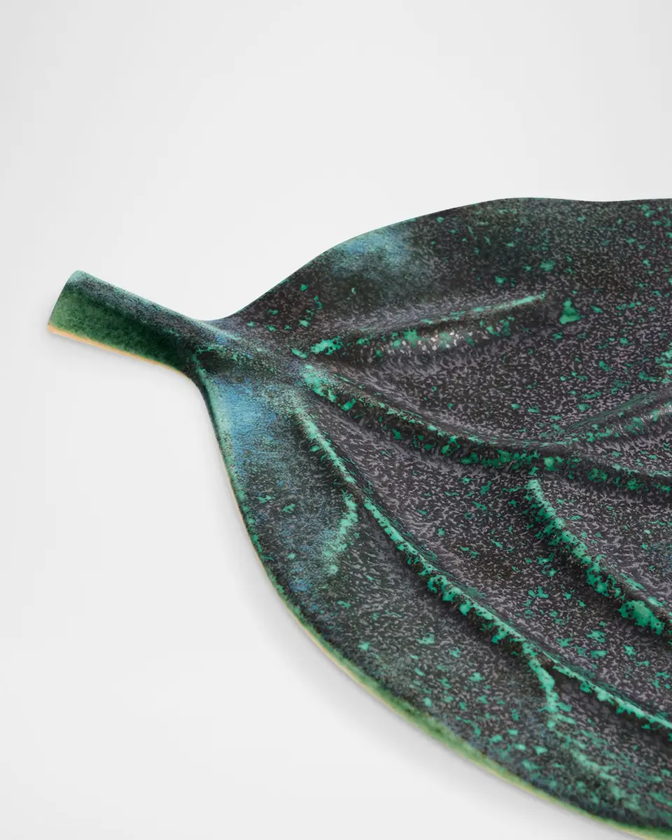 L'Objet Cenote Large Leaf Platter | Thumbnail 3 L'Objet Cenote Large Leaf Platter | Thumbnail 3