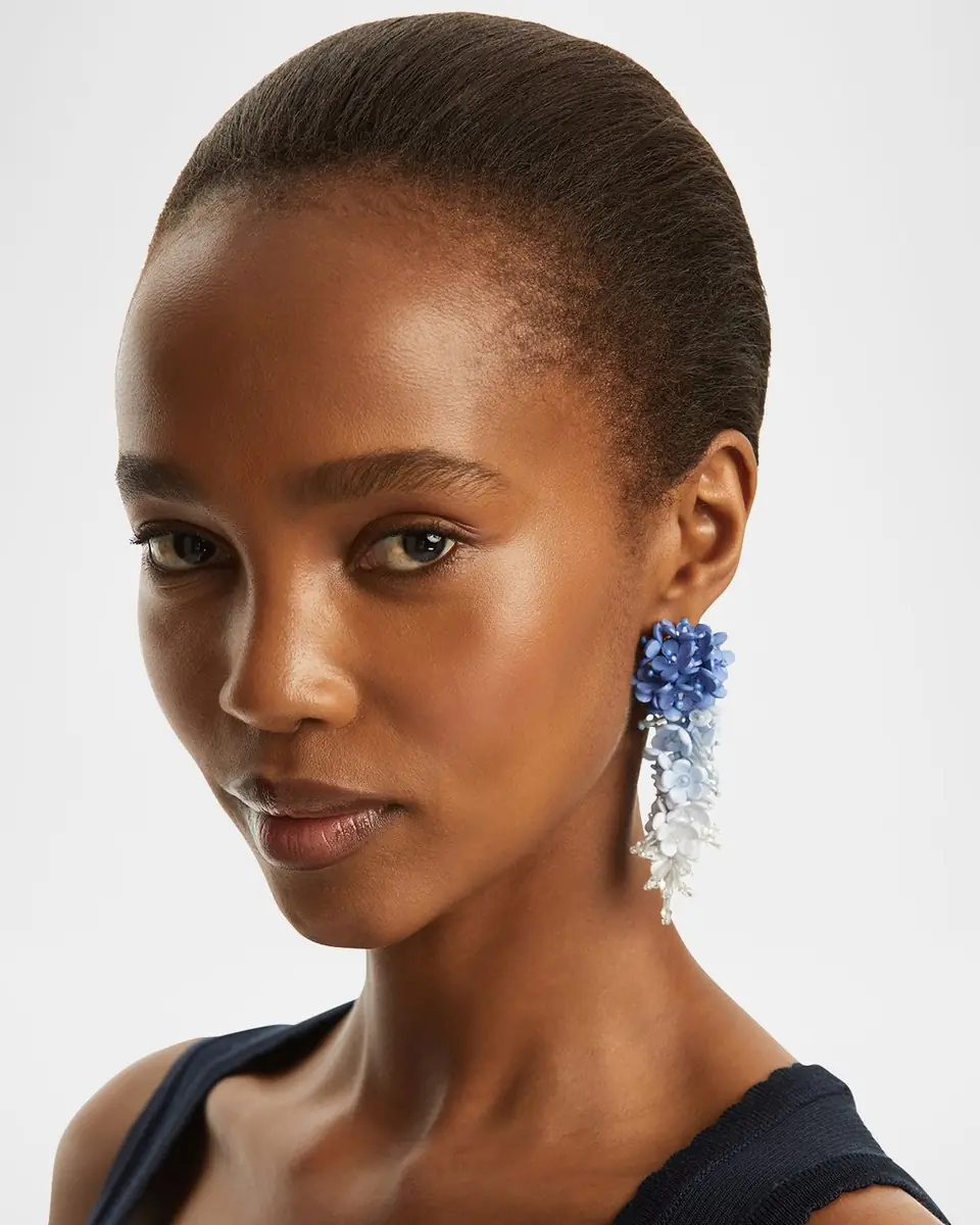 Oscar de la Renta Plexy Flowers Bouquet Earrings | Thumbnail 2