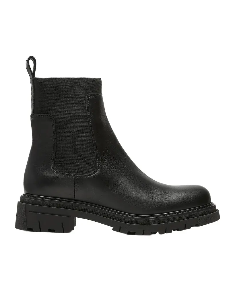 La Canadienne Darren Leather Extended-Elastic Chelsea Boots | Image 1 La Canadienne Darren Leather Extended-Elastic Chelsea Boots | Image 1