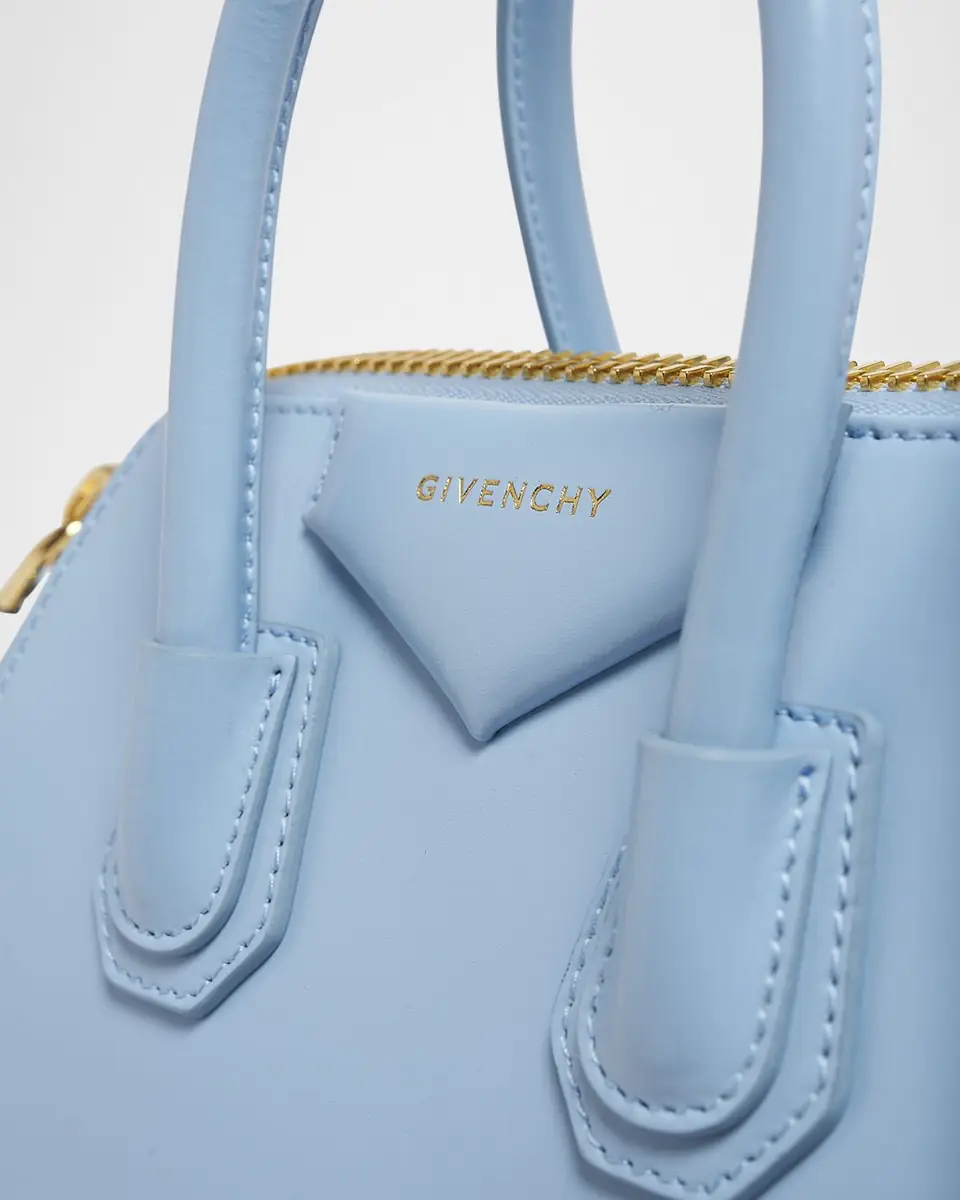 Givenchy Antigona Mini Top-Handle Bag in Patent Leather | Thumbnail 8 Givenchy Antigona Mini Top-Handle Bag in Patent Leather | Thumbnail 8