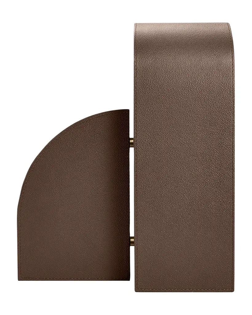 ASSOULINE Cubist R Leather Bookend | Image 1 ASSOULINE Cubist R Leather Bookend | Image 1