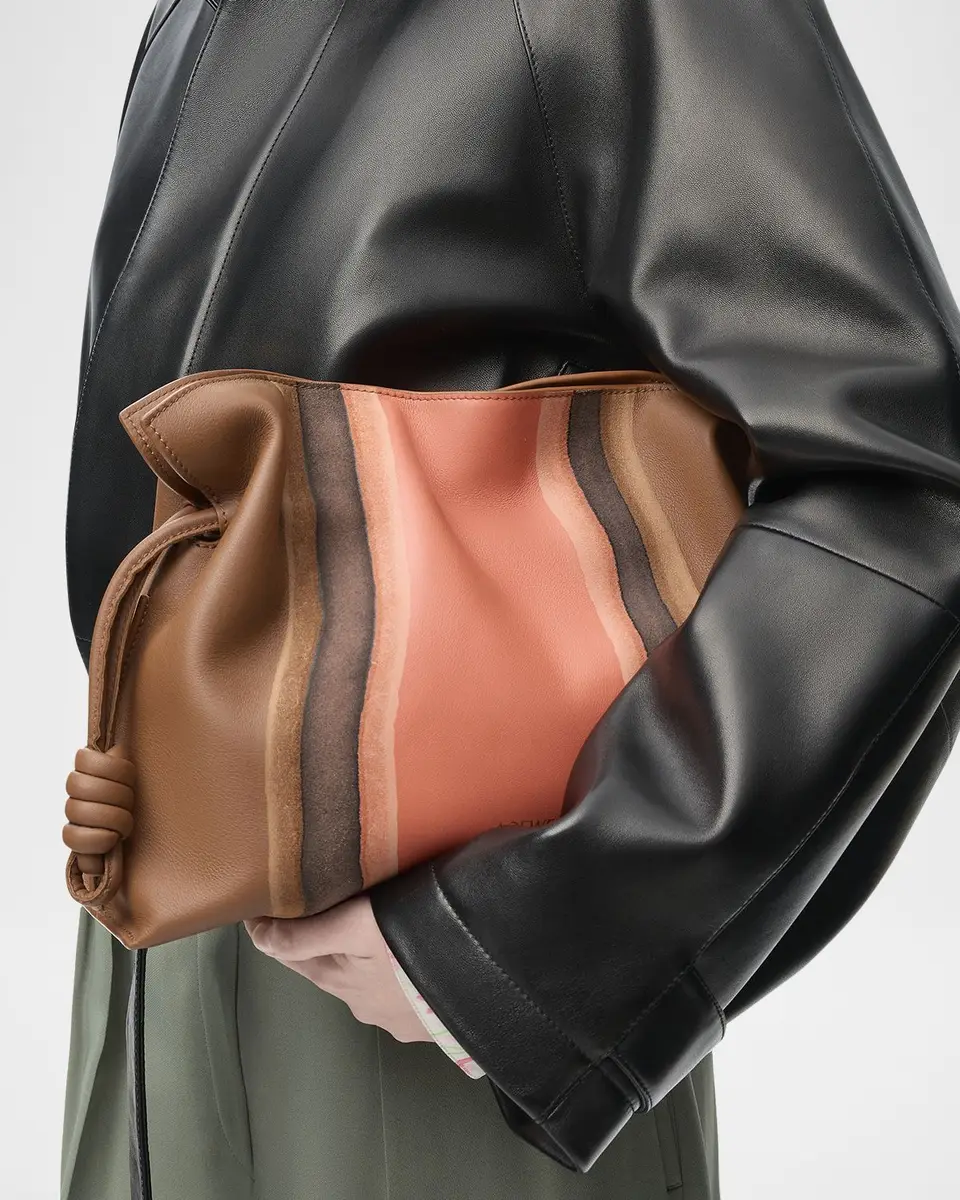 Loewe Flamenco Clutch Bag in Nappa Leather | Thumbnail 3 Loewe Flamenco Clutch Bag in Nappa Leather | Thumbnail 3