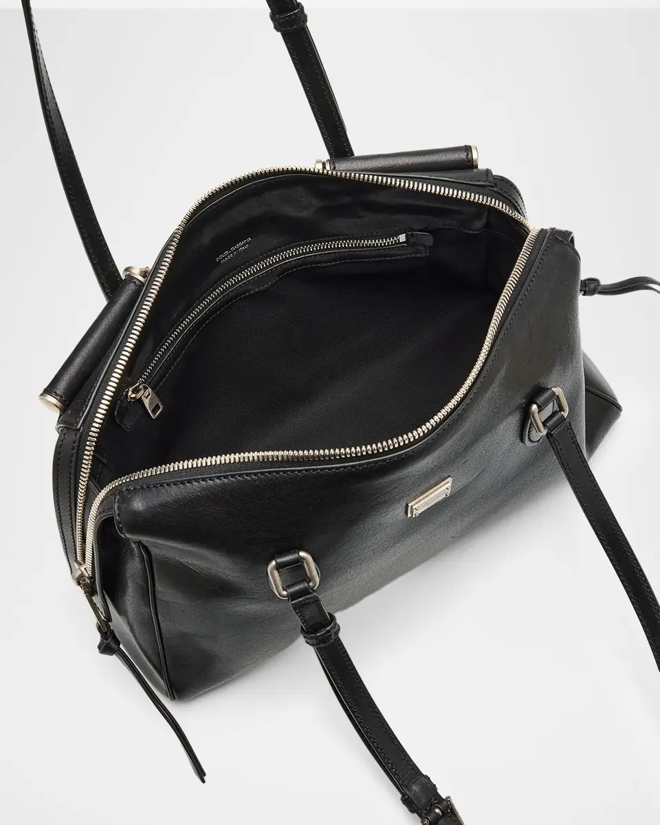 Dolce & Gabbana Vittoria Smooth Leather Shoulder Bag | Thumbnail 4 Dolce & Gabbana Vittoria Smooth Leather Shoulder Bag | Thumbnail 4