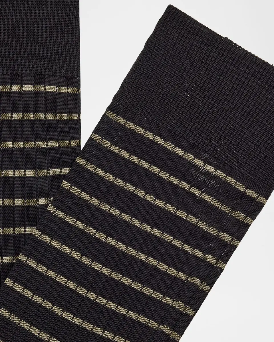 Pantherella Men's Downe Fine Stripe Calf-Length Socks | Thumbnail 2