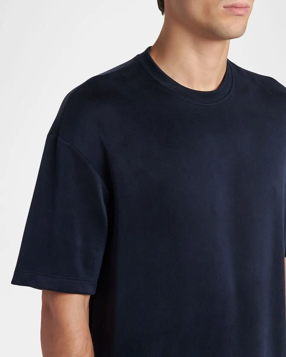 Giorgio Armani Men's Nylon and Cupro Crewneck T-Shirt | Thumbnail 5 Giorgio Armani Men's Nylon and Cupro Crewneck T-Shirt | Thumbnail 5