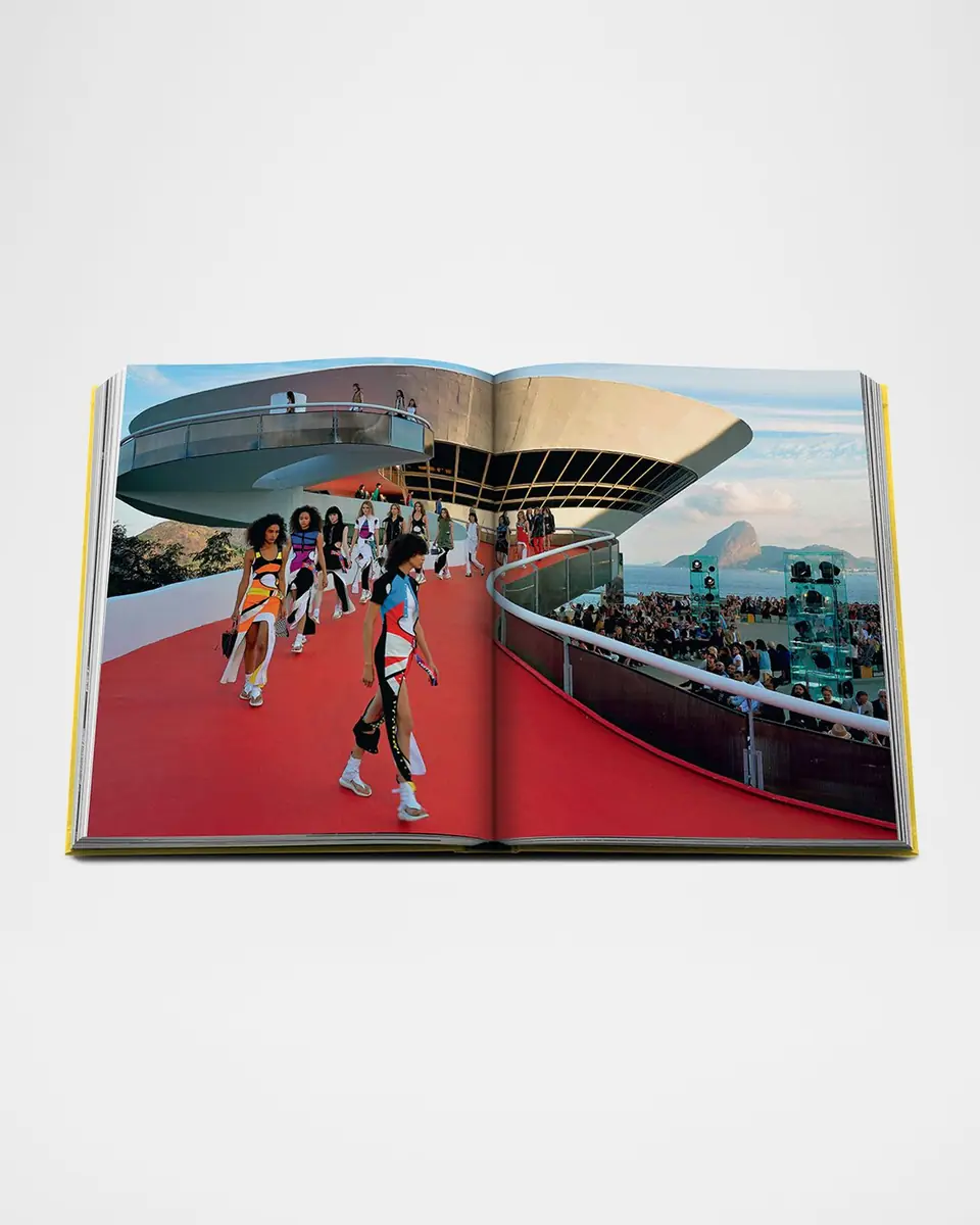 ASSOULINE "From Louis to Vuitton" Book by Arthur Dreyfus | Thumbnail 5 ASSOULINE "From Louis to Vuitton" Book by Arthur Dreyfus | Thumbnail 5