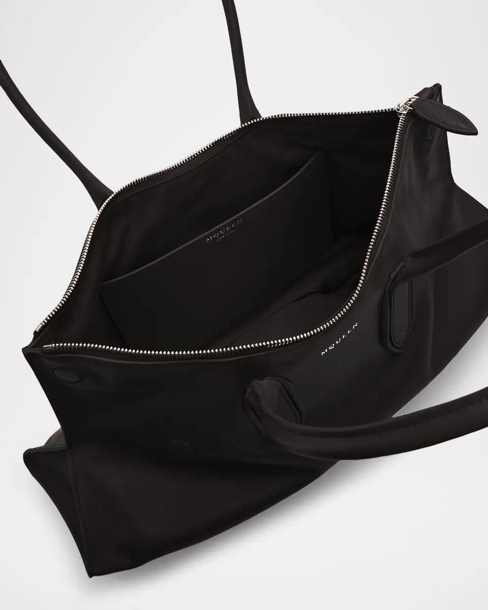 Alexander McQueen Manta Sculptural Nappa Leather Shoulder Bag | Thumbnail 3