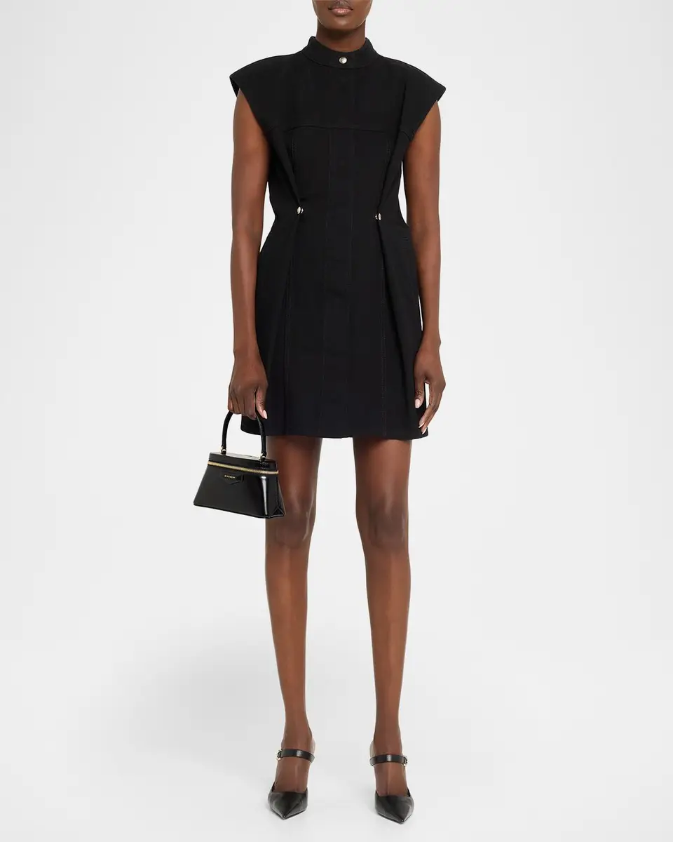 Givenchy Antigona Vanity Top-Handle Bag in Box Leather | Thumbnail 8 Givenchy Antigona Vanity Top-Handle Bag in Box Leather | Thumbnail 8