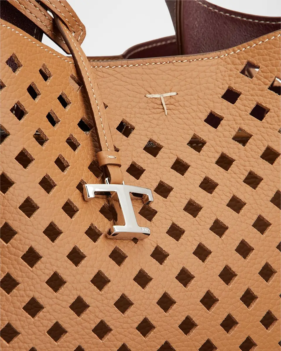 Tod's Micro Timeless T Cutout Leather Shoulder Bag | Thumbnail 3