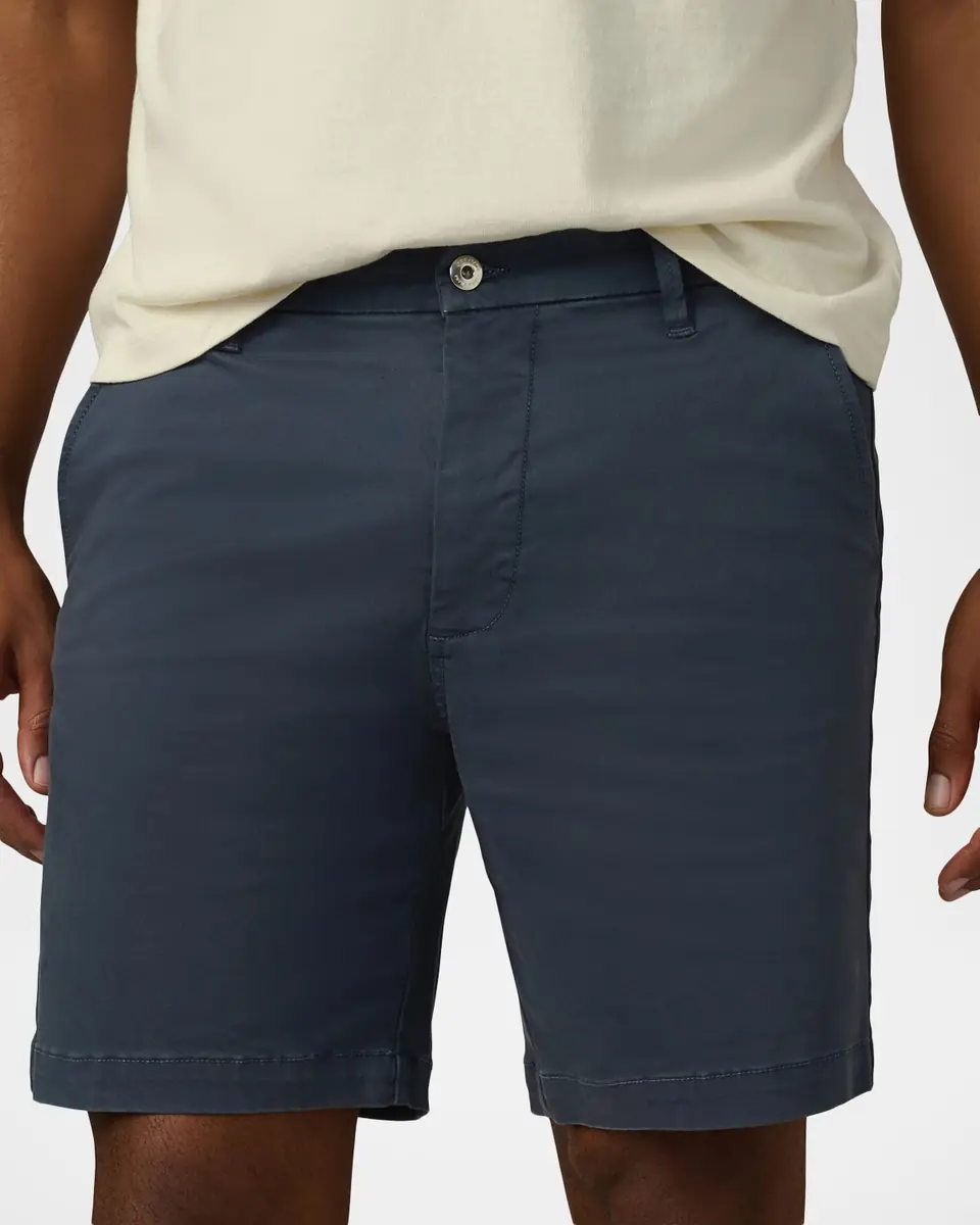 Joe's Jeans Men's Palmer Sateen Relaxed-Fit Shorts | Thumbnail 5 Joe's Jeans Men's Palmer Sateen Relaxed-Fit Shorts | Thumbnail 5