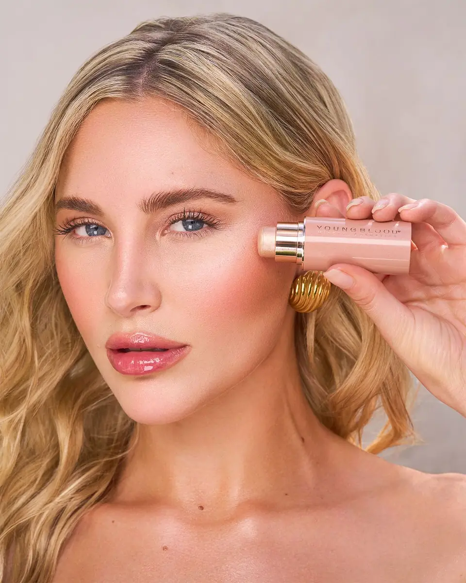 Youngblood Mineral Cosmetics Pro Glow Crème Highlighter Stick | Thumbnail 3 Youngblood Mineral Cosmetics Pro Glow Crème Highlighter Stick | Thumbnail 3
