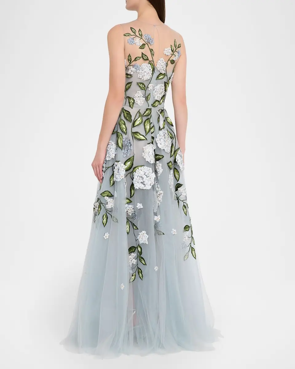 Oscar de la Renta Sleeveless Porcelain Flower Embroidered Tulle Gown | Thumbnail 3