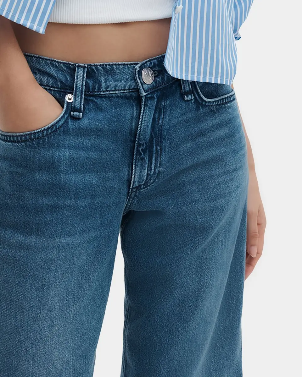 rag & bone Featherweight Cam Low-Rise Relaxed Straight Ankle Jeans | Thumbnail 4 rag & bone Featherweight Cam Low-Rise Relaxed Straight Ankle Jeans | Thumbnail 4