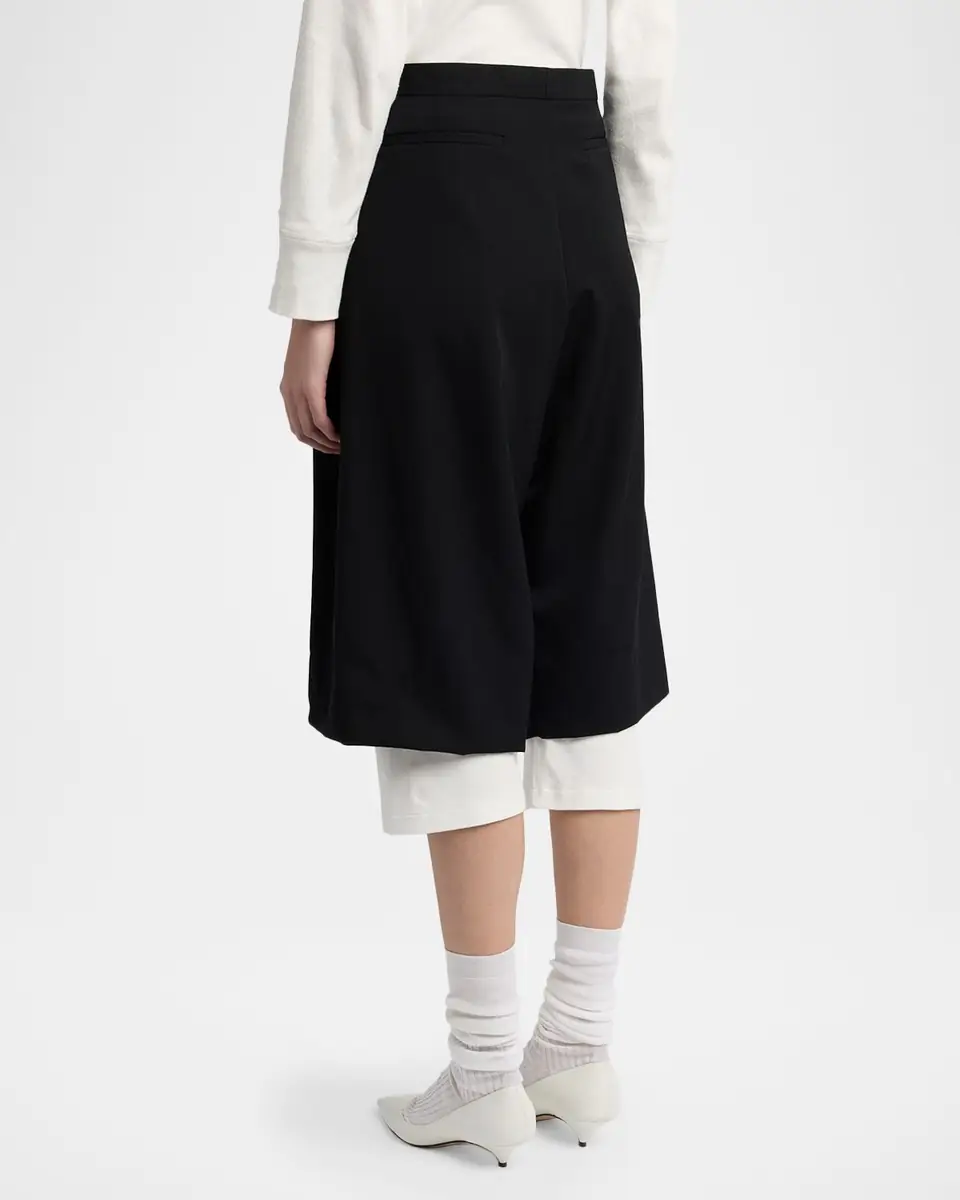 The Row Kalyan Wide-Leg Wool Gabardine Shorts | Thumbnail 3