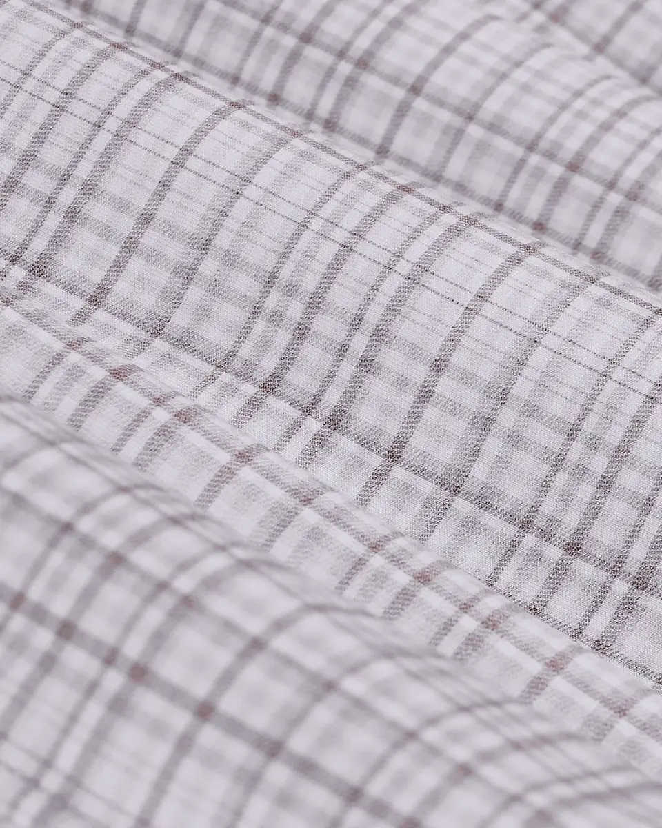 Bugatchi Men's Miles OoohCotton Plaid Short-Sleeve Shirt | Thumbnail 6 Bugatchi Men's Miles OoohCotton Plaid Short-Sleeve Shirt | Thumbnail 6