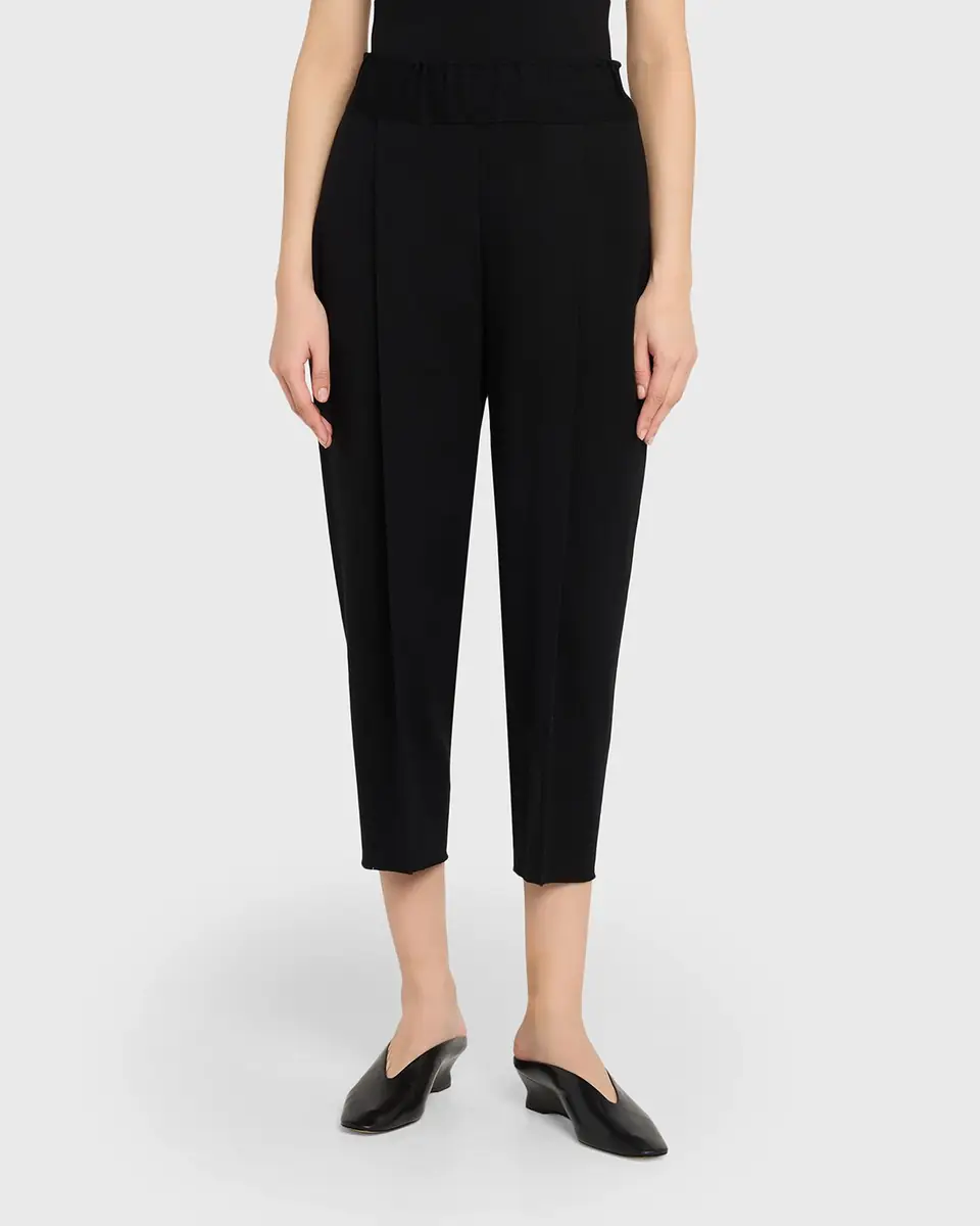 Issey Miyake Campagne Tapered Stretch Cotton Trousers | Thumbnail 4