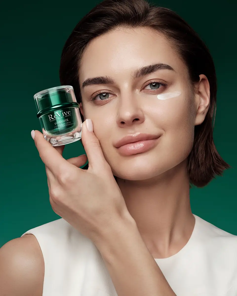 RéVive Intensité Volumizing Eye Cream, 0.5 oz | Thumbnail 6 RéVive Intensité Volumizing Eye Cream, 0.5 oz | Thumbnail 6
