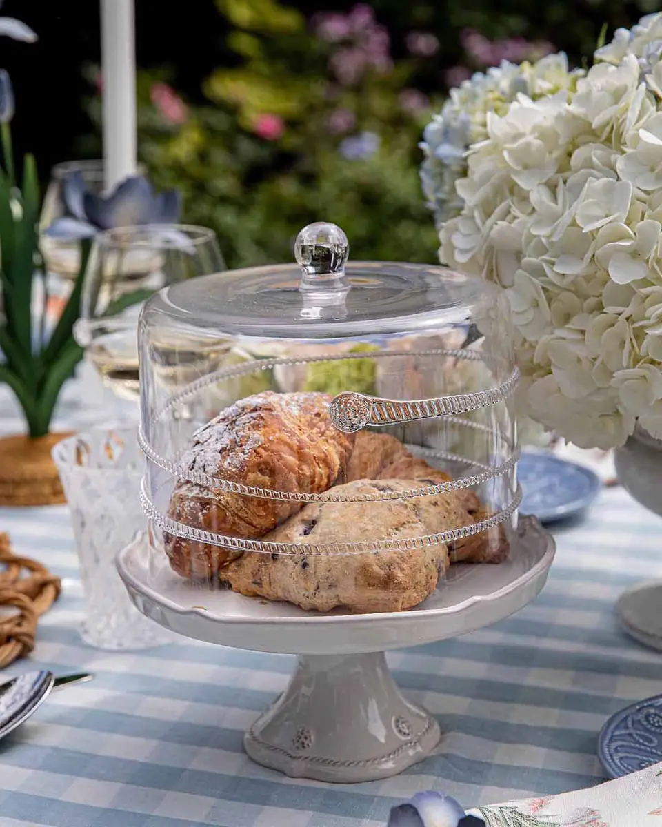Juliska Berry & Thread Petite Cake Stand | Thumbnail 5 Juliska Berry & Thread Petite Cake Stand | Thumbnail 5