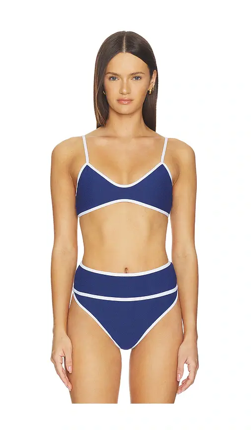 BEACH RIOT Leona Bikini Top | Image 1 BEACH RIOT Leona Bikini Top | Image 1