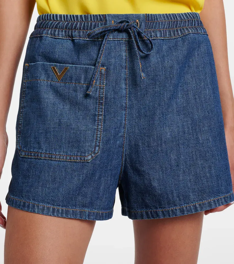 Valentino Garavani VGold denim shorts | Thumbnail 3 Valentino Garavani VGold denim shorts | Thumbnail 3