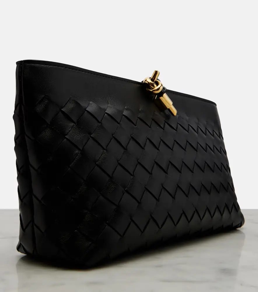 Bottega Veneta Andiamo Intrecciato Small leather clutch | Thumbnail 3 Bottega Veneta Andiamo Intrecciato Small leather clutch | Thumbnail 3
