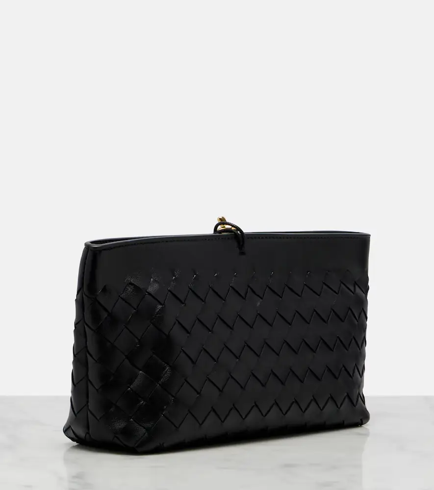 Bottega Veneta Andiamo Intrecciato Small leather clutch | Thumbnail 4 Bottega Veneta Andiamo Intrecciato Small leather clutch | Thumbnail 4