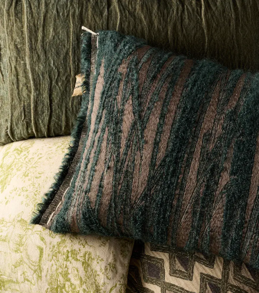 The House of Lyria Abibo mohair, cotton, and wool-blend cushion | Thumbnail 3