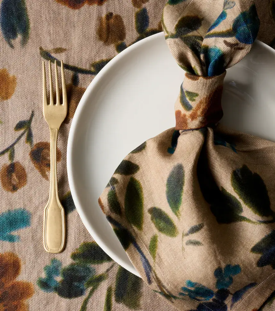 The House of Lyria Rosalia set of 2 floral linen napkins | Thumbnail 3