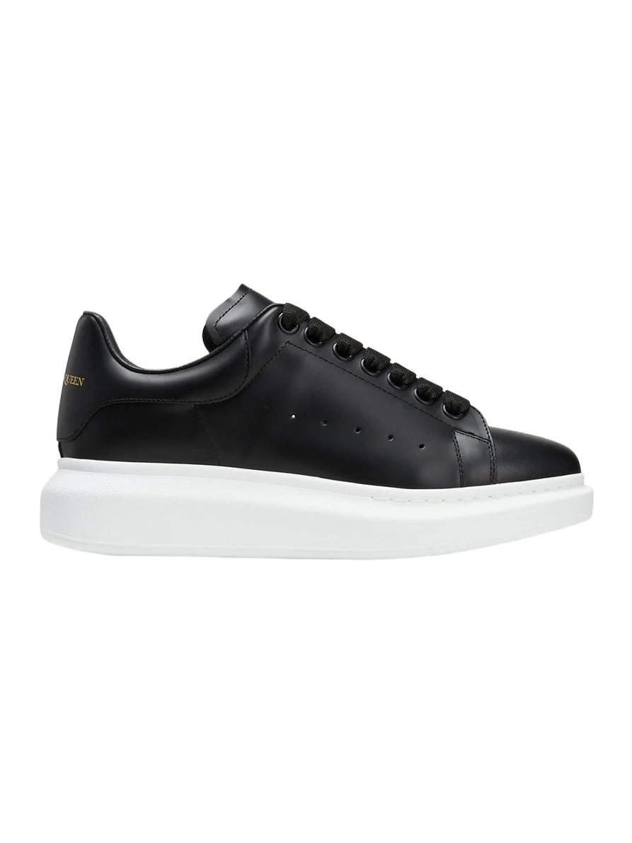 Oversized Sneakers Oversized Sneakers