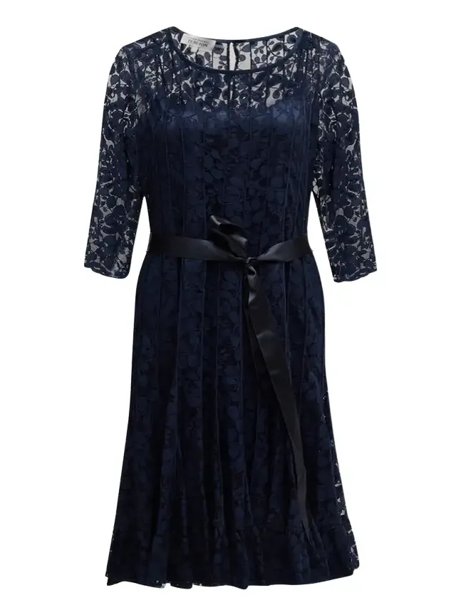 3/4-Sleeve Lace Overlay Cocktail Dress