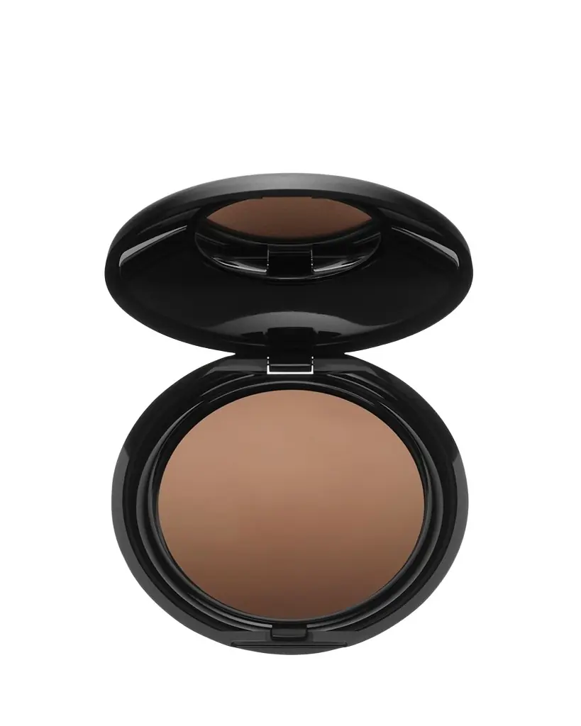 PAT MCGRATH LABS Skin Fetish: Sublime Perfection Blurring Under-Eye Powder | Image 1 PAT MCGRATH LABS Skin Fetish: Sublime Perfection Blurring Under-Eye Powder | Image 1