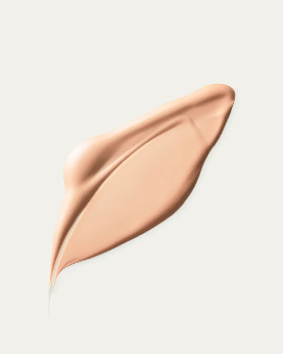 CLÉ DE PEAU BEAUTÉ Radiant Fluid Foundation Matte SPF 20, 1.1 oz. | Thumbnail 2 CLÉ DE PEAU BEAUTÉ Radiant Fluid Foundation Matte SPF 20, 1.1 oz. | Thumbnail 2
