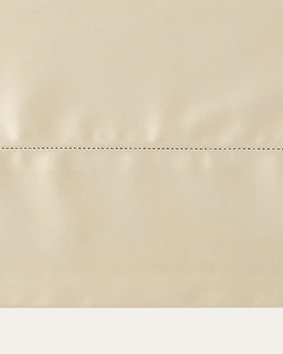 Ralph Lauren Home Organic Sateen Fitted Sheet | Thumbnail 2