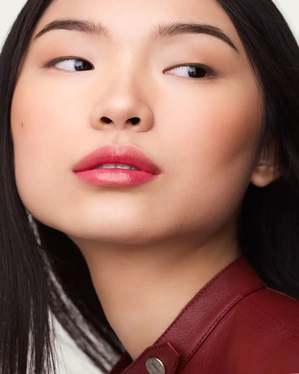 HERMÈS Hermesistible Infused Lip Care Oil | Thumbnail 5 HERMÈS Hermesistible Infused Lip Care Oil | Thumbnail 5