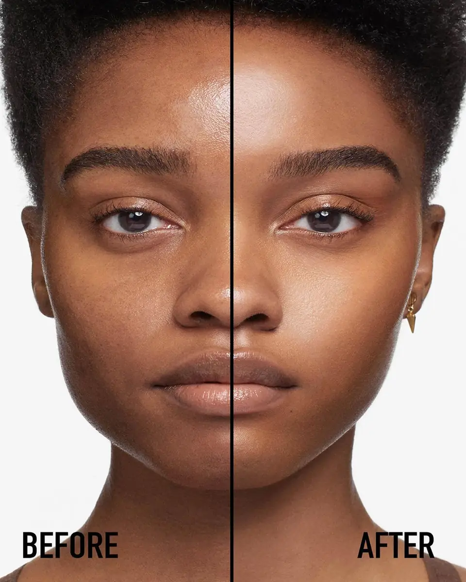 Dior Forever Skin Glow Foundation SPF 15, 1 oz. | Thumbnail 3 Dior Forever Skin Glow Foundation SPF 15, 1 oz. | Thumbnail 3